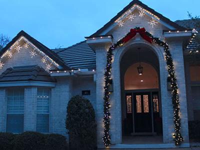 holiday lights on a house